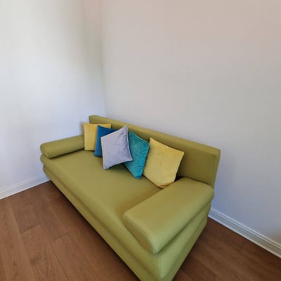 Rental of a spacious 3-room apartment, 67 m², city center, Belgrade, Serbia